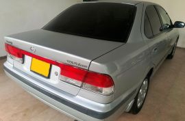 Nissan Sunny / FB-15 / SPLEND Limited Edition