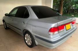 Nissan Sunny / FB-15 / SPLEND Limited Edition