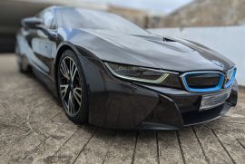 BMW i8 Coupe