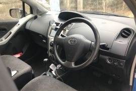 Toyota Vitz SCP90