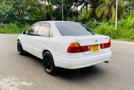 Toyota Corolla EE111